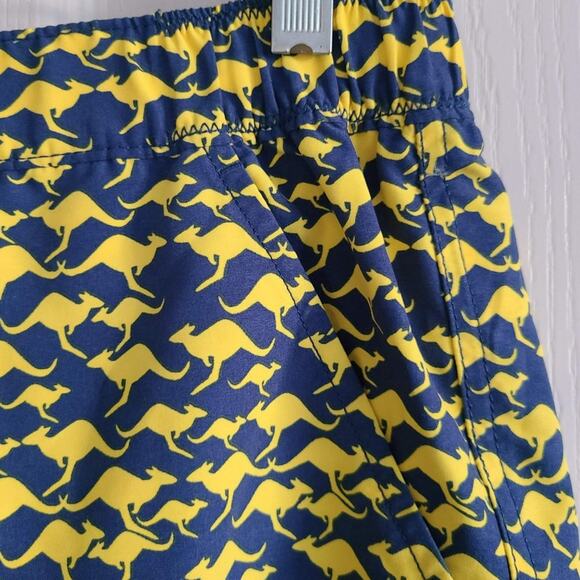 TOM & TEDDY Gold and Blue Jumping Kangaroo UPF50+ Swim Shorts Men's‎ Size Small - Picture 6 of 12